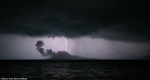 gunung krakatau-3